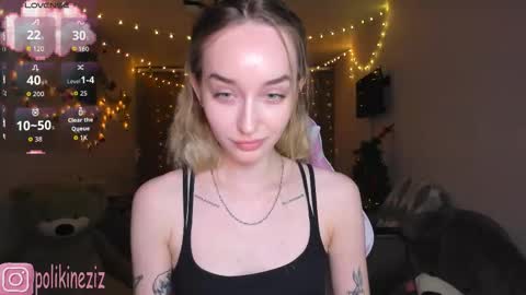 Snapshot of merryl_clark chatting on 01.05.26 Sara online show from 01.05.26