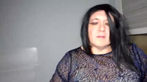 mery3881 online show from 12.02.25