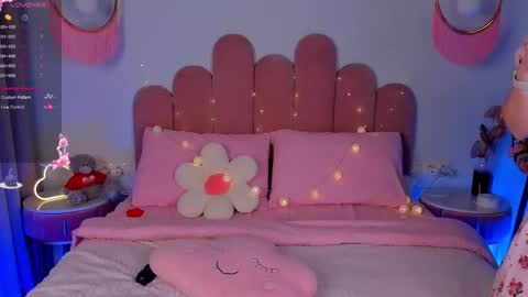 Anna online show from 02.12.25