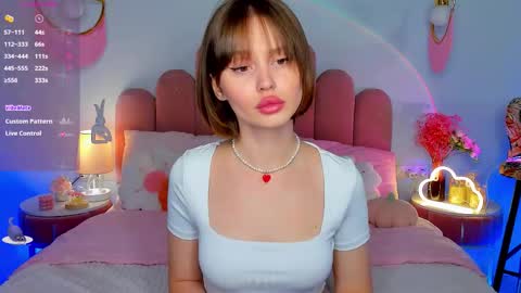 Anna online show from 10.15.25