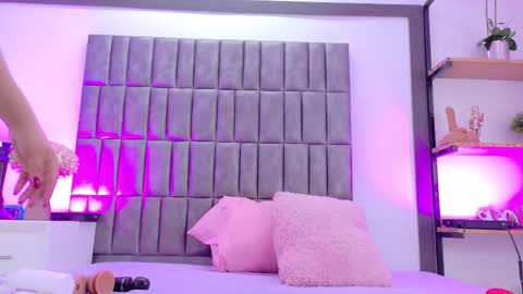 Snapshot of merystone chatting on 02.22.26 Mery Stone online show from 02.22.26