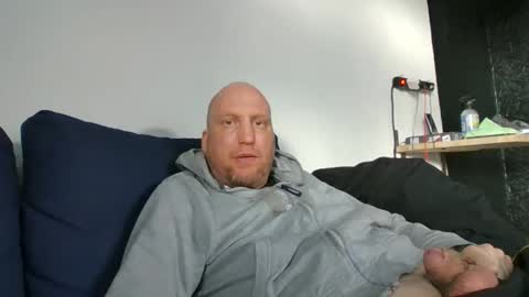 metaller123456 online show from 04.05.26