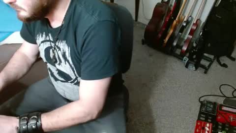 metalsharkk online show from 03.01.25