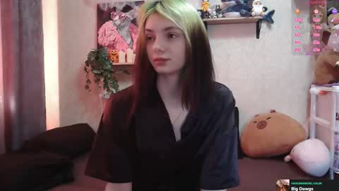 Mavis online show from 10.19.25