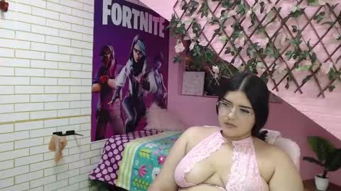 Snapshot of meyling303av chatting on 03.01.26 meyling303av online show from 03.01.26