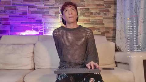 Snapshot of mhatias_ chatting on 02.26.26 MATHIAS online show from 02.26.26