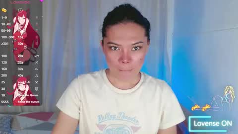 Snapshot of mhay_khalifa chatting on 11.28.25 MHAY online show from 11.28.25