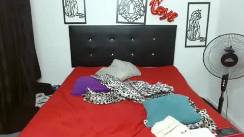 mhia1972 online show from 10.28.25