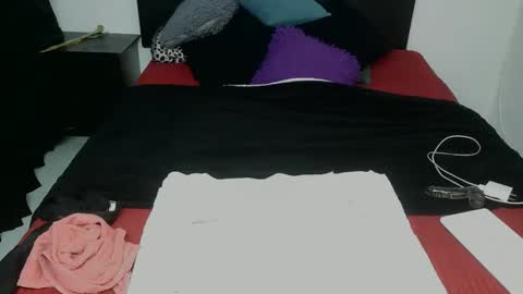 mhia1972 online show from 12.05.25