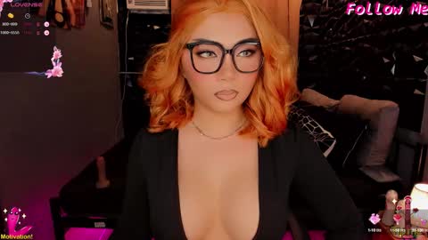 miss devil online show from 09.25.25