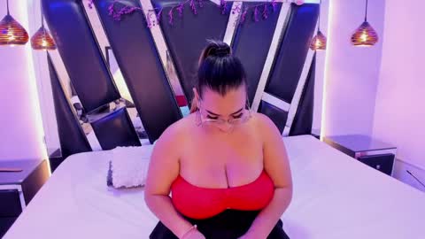 MHONIK BELUCI online show from 04.09.26