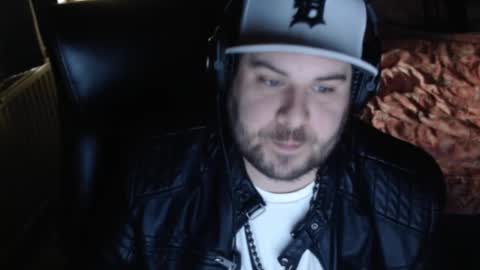 Snapshot of mi_vida21 chatting on 02.15.25 just ask online show from 02.15.25