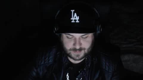 Snapshot of mi_vida21 chatting on 11.28.25 just ask online show from 11.28.25