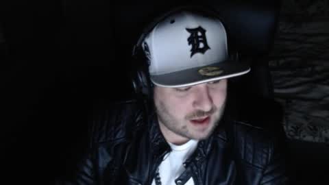 Snapshot of mi_vida21 chatting on 12.05.25 just ask online show from 12.05.25