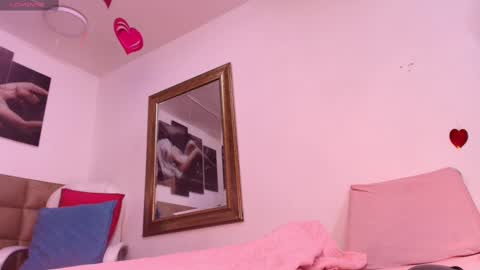 Emi online show from 03.08.25