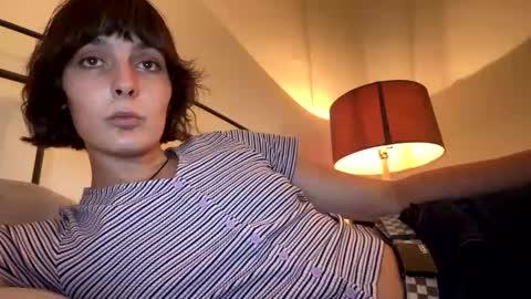 Snapshot of mia_177 chatting on 10.18.25 mia_177 online show from 10.18.25