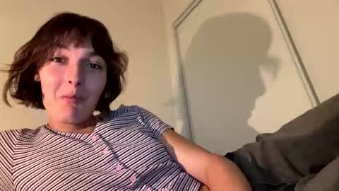 Snapshot of mia_177 chatting on 11.04.25 mia_177 online show from 11.04.25