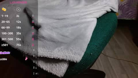 Mia online show from 02.11.25