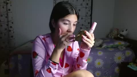 Mia online show from 03.04.25