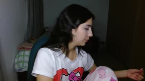 Mia online show from 09.27.25