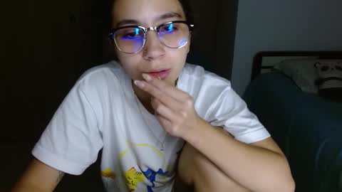 Mia online show from 02.14.26