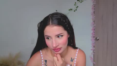 Snapshot of mia_adams66 chatting on 10.03.25 Mia adams online show from 10.03.25