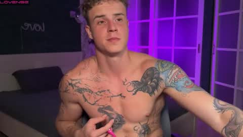 Andre and Mia online show from 09.24.25