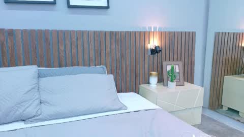 Mia Bellefort online show from 02.27.26