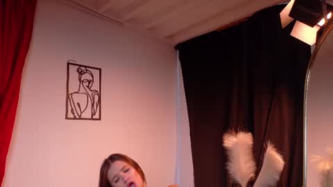 Mia Benett  online show from 06.12.26