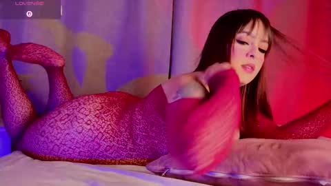   online show from 09.16.25