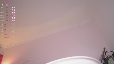 Snapshot of mia_coliin chatting on 01.14.25 Anna online show from 01.14.25