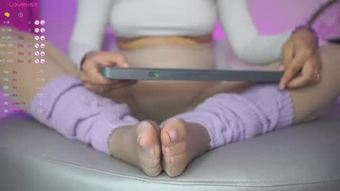 Snapshot of mia_coliin chatting on 03.04.25 Anna online show from 03.04.25