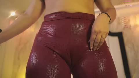 Anna online show from 12.18.25