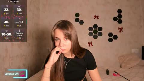 Mia  next stream Thursday 1400 UTC1 Friday 1400 UTC1 online show from 02.12.26