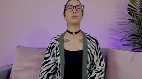 Sarah Luna online show from 05.22.26
