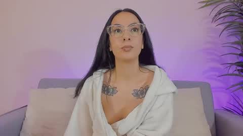 Sarah Luna online show from 06.22.26