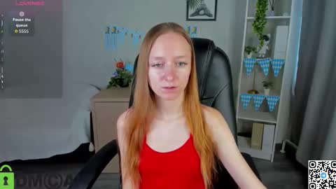 Snapshot of mia_e1fie chatting on 10.11.25 mia_e1fie online show from 10.11.25