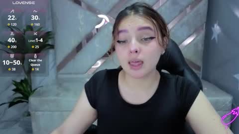 Snapshot of mia_foster_t chatting on 03.12.26 Mia online show from 03.12.26