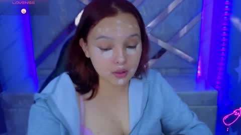 Mia online show from 05.25.26