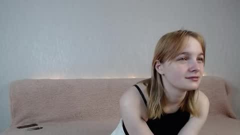 Snapshot of mia_foxie chatting on 01.15.26 Mia online show from 01.15.26