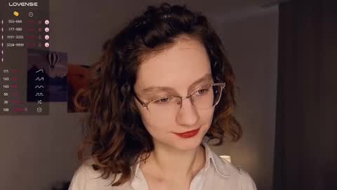 Snapshot of mia_frizz chatting on 02.20.25 Mia online show from 02.20.25