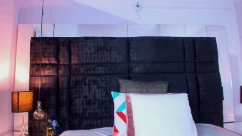 MIA online show from 01.23.25