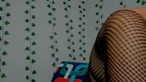 MIA online show from 10.12.25