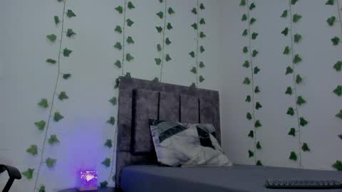 MIA online show from 04.26.26