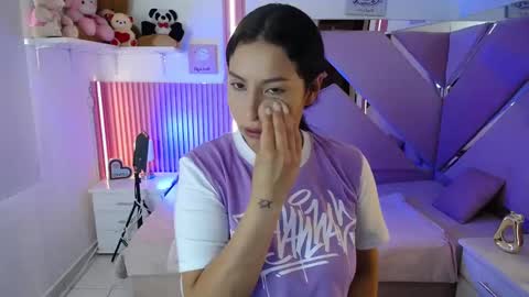 mia_garcia28 online show from 02.04.26