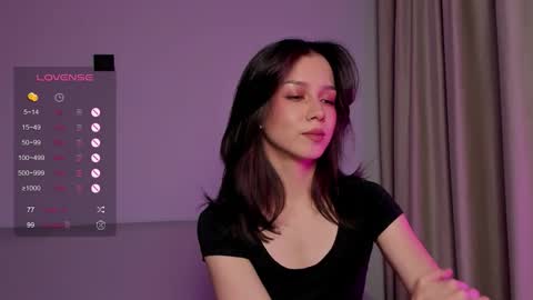 Snapshot of mia_hetty chatting on 09.08.25 Mia online show from 09.08.25