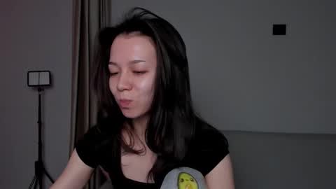 Snapshot of mia_hetty chatting on 02.20.26 Mia online show from 02.20.26