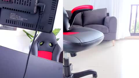 Mia.... Nice to meet you  thumb up me please its important online show from 11.11.25