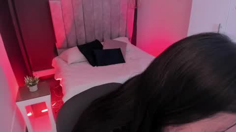 Val  online show from 06.05.26