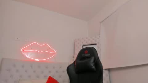    online show from 01.17.25